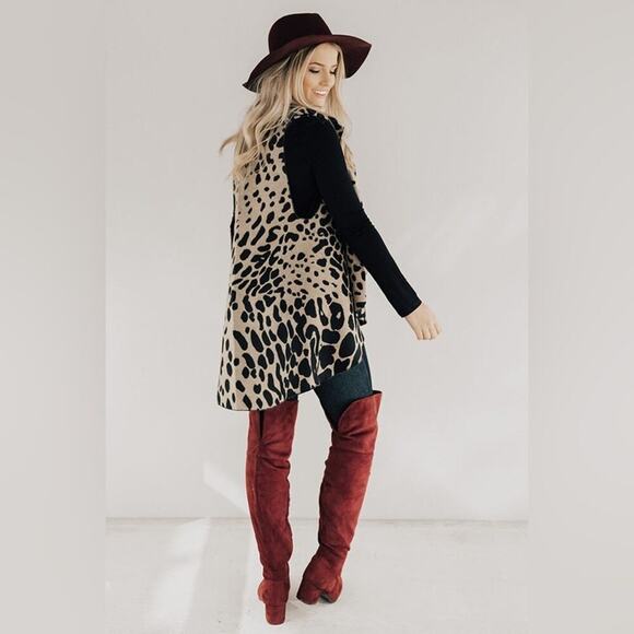 Women Tan & Black Leopard Animal Print Round Vest Reversible Soft Poncho Sz OS - Picture 5 of 14